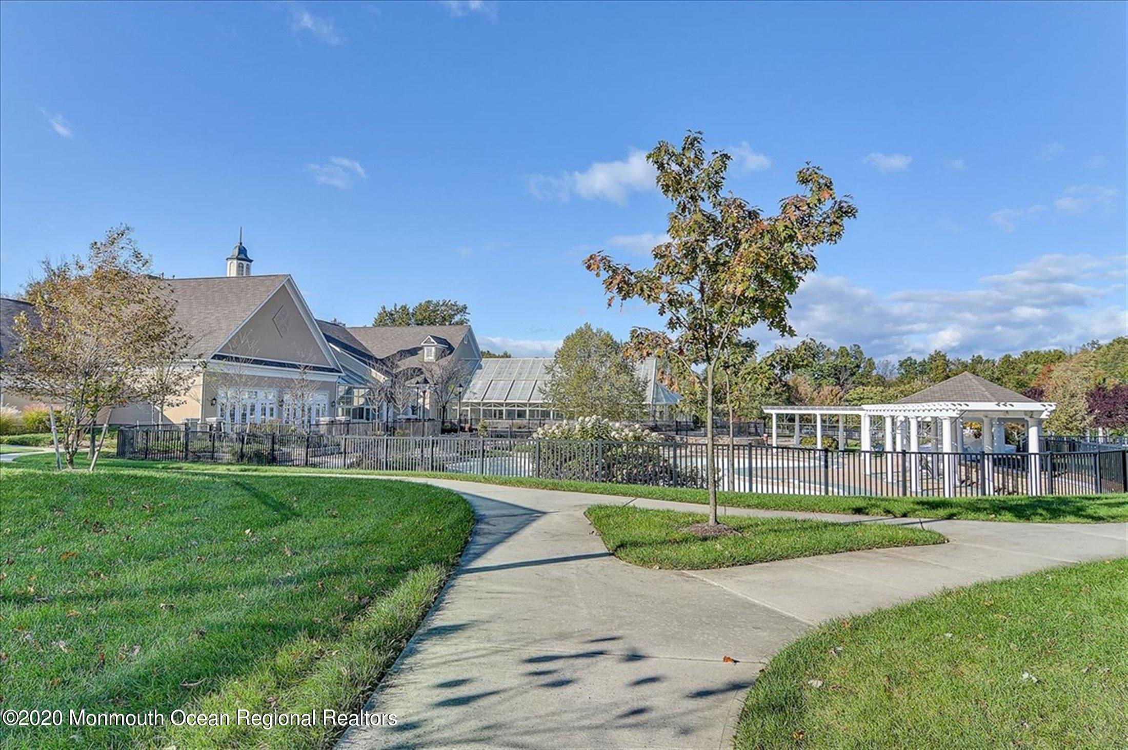 22 Day Star Road Manalapan, NJ 07726 - Photo 48 of 66 AMENITIES