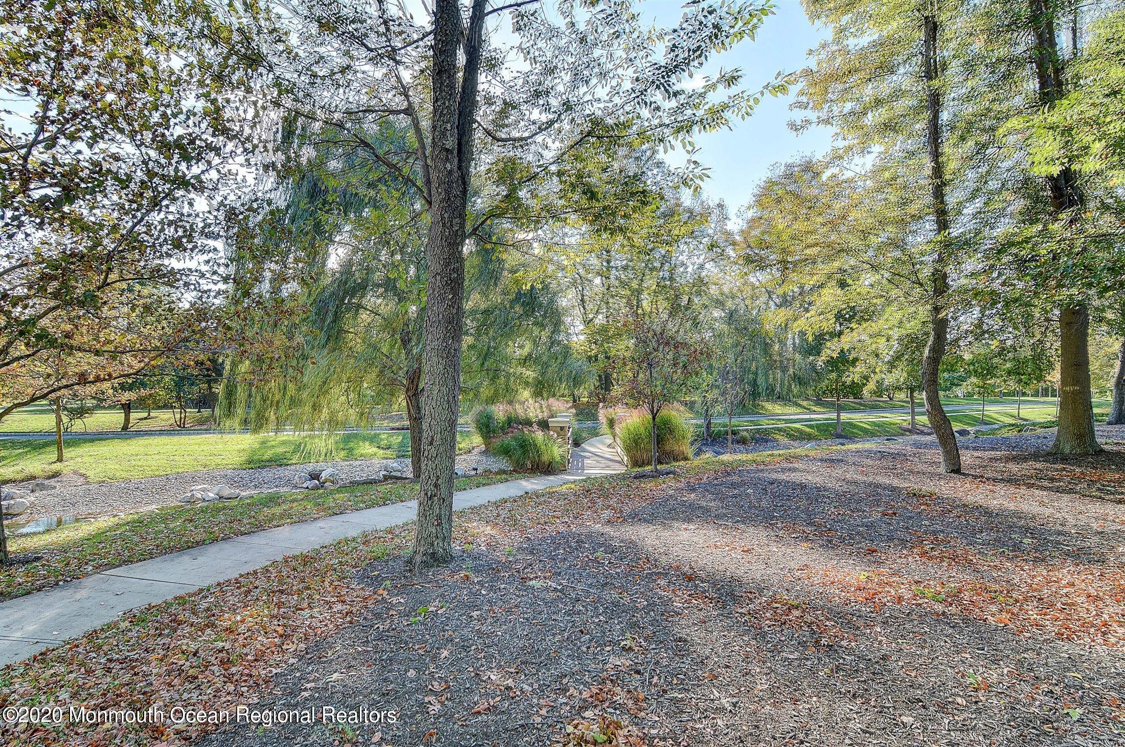 22 Day Star Road Manalapan, NJ 07726 - Photo 61 of 66 AMENITIES