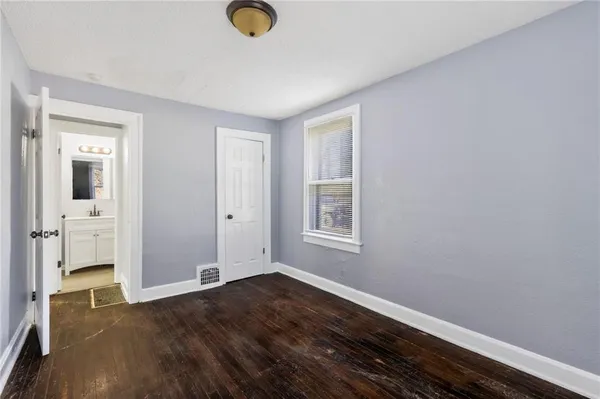 $175,000 | 1915 South Overton Avenue, Independence, MO 64052