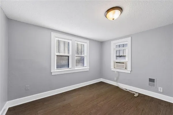 $175,000 | 1915 South Overton Avenue, Independence, MO 64052