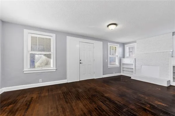 $175,000 | 1915 South Overton Avenue, Independence, MO 64052