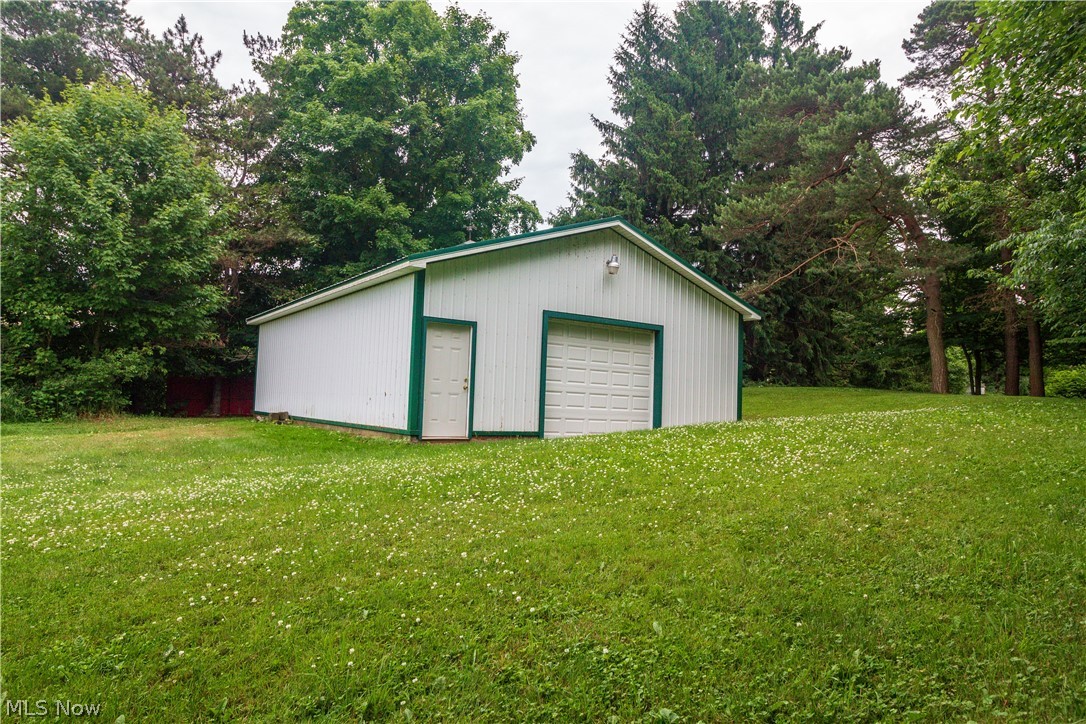 921 Plymouth Ridge Road Ashtabula, OH 44004 - Photo 32 of 35