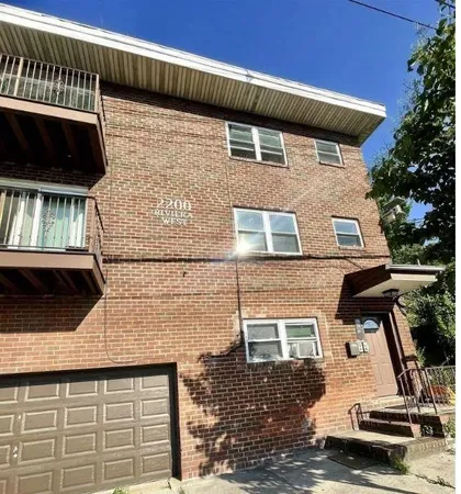 $1,600 | 2200 Paterson Plank Road, Unit 25, North Bergen, NJ 07047