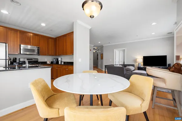 $299,900 | 1051 Glenwood Station Lane, Unit 102, Charlottesville, VA 22901