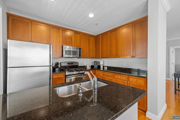 $299,900 | 1051 Glenwood Station Lane, Unit 102, Charlottesville, VA 22901