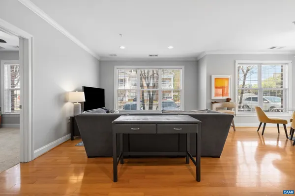 $299,900 | 1051 Glenwood Station Lane, Unit 102, Charlottesville, VA 22901