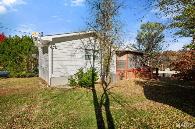 $345,000 | 3644 Crestview Drive, Hillsboro, MO 63050