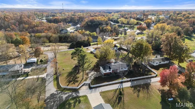 $345,000 | 3644 Crestview Drive, Hillsboro, MO 63050