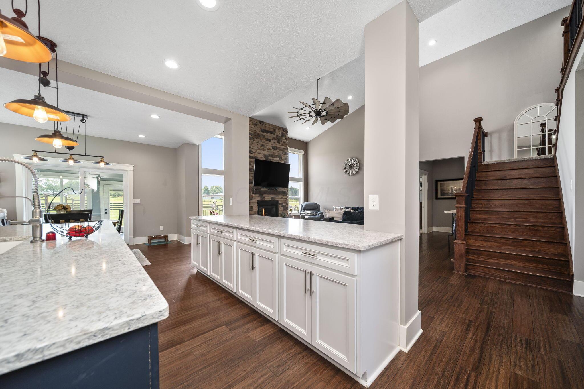 3364 Tschopp Road Northeast Lancaster, OH 43130 - Photo 26 of 80 Luxury Kitchen