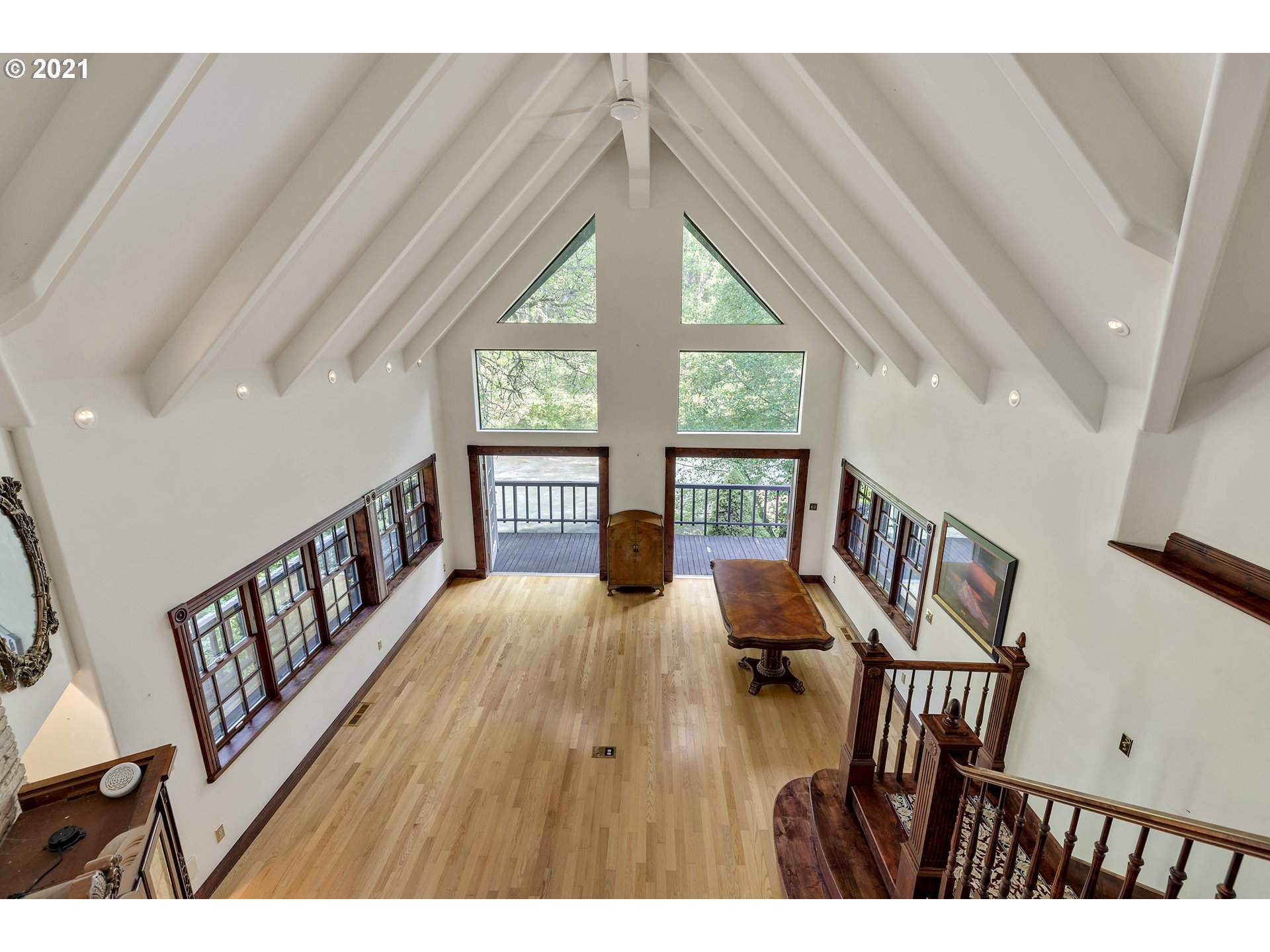 10 Riverside Drive White Salmon, WA 98672 - Photo 5 of 32 Gallery Image 5