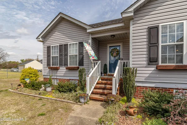 $262,900 | 102 Wesley Drive, Goldsboro, NC 27534