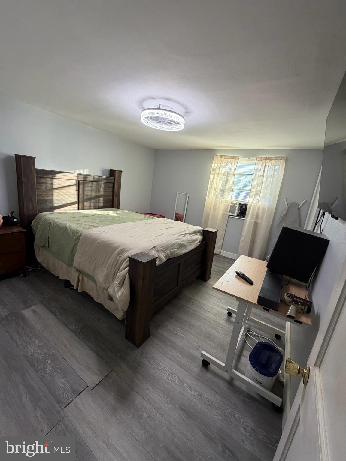 735 Grant Road Folcroft, PA 19032 - Photo 25 of 39 Bright and airy bedroom retreat.