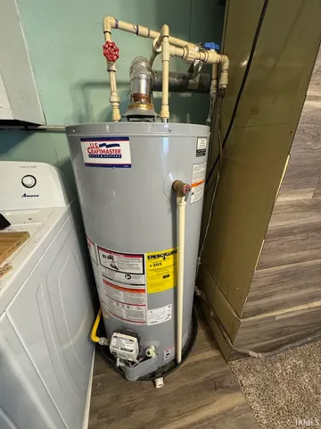 $125,000 | 130 Earle Street, Crane, IN 47522