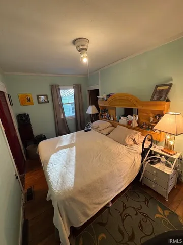 $125,000 | 130 Earle Street, Crane, IN 47522