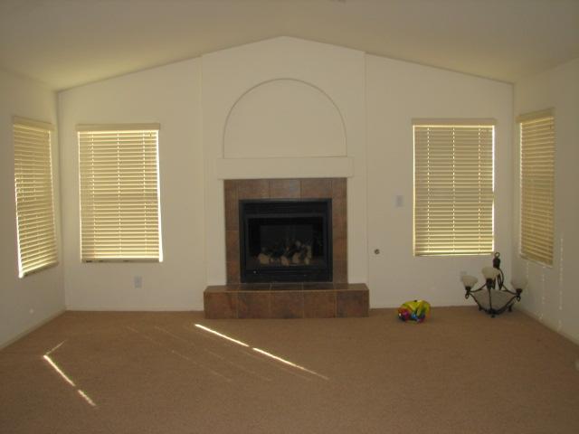 2005 West Caleb Road Phoenix, AZ 85085 - Photo 5 of 5 Family Room