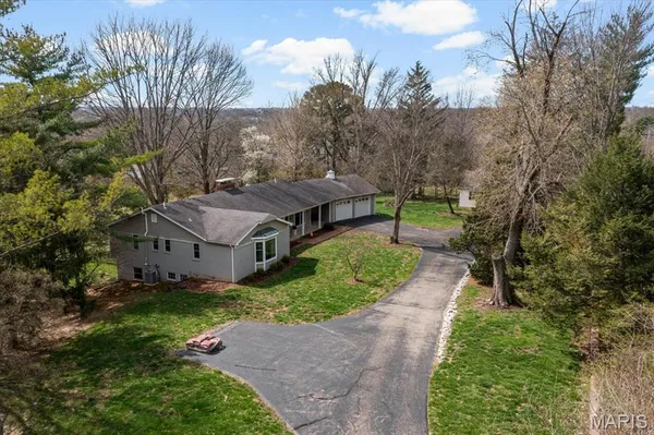 $1,500,000 | 1821 Topping Road, St. Louis, MO 63131