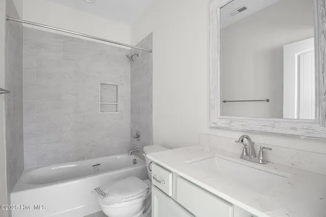 $584,900 | 111 Windswept Lane, Beaufort, NC 28516