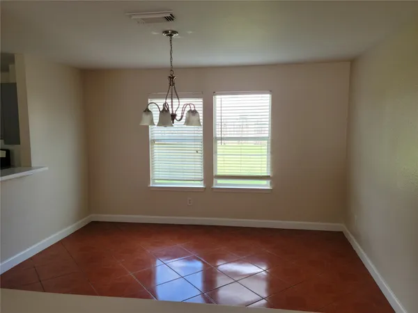 $2,600 | 7915 Summerfern Court, Cypress, TX 77433