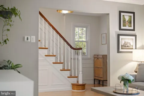 $1,050,000 | 161 Rolling Road, Bala Cynwyd, PA 19004