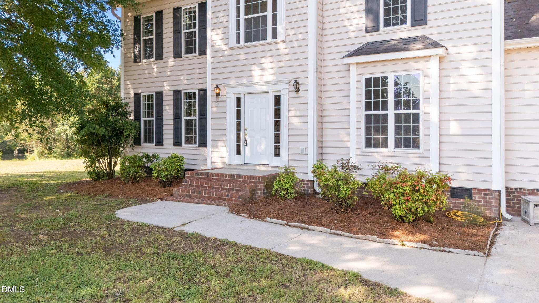 920 River Ridge Road Zebulon, NC 27597 - Photo 4 of 63 Gallery Image 4