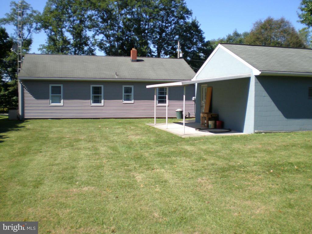 127 Oakview Road Lancaster, PA 17602 - Photo 2 of 50 Gallery Image 2