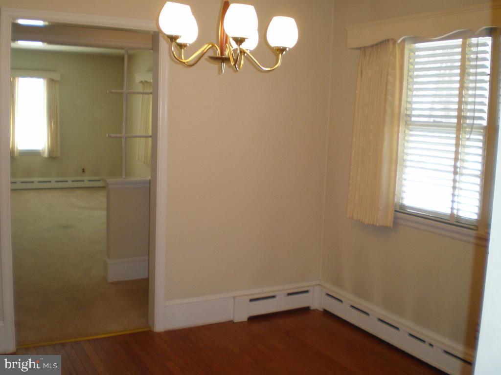 127 Oakview Road Lancaster, PA 17602 - Photo 11 of 50 Gallery Image 11