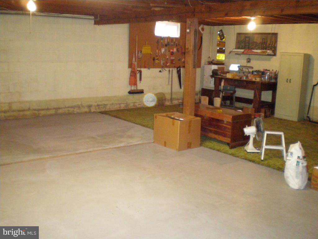127 Oakview Road Lancaster, PA 17602 - Photo 28 of 50 Gallery Image 28