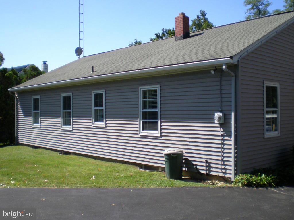 127 Oakview Road Lancaster, PA 17602 - Photo 34 of 50 Gallery Image 34