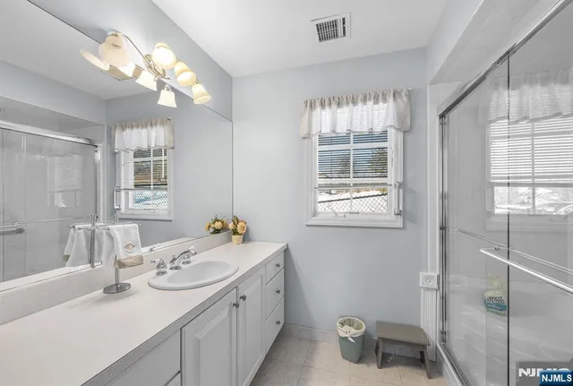 $1,400,000 | 15 Cobbler Lane, Mahwah, NJ 07430