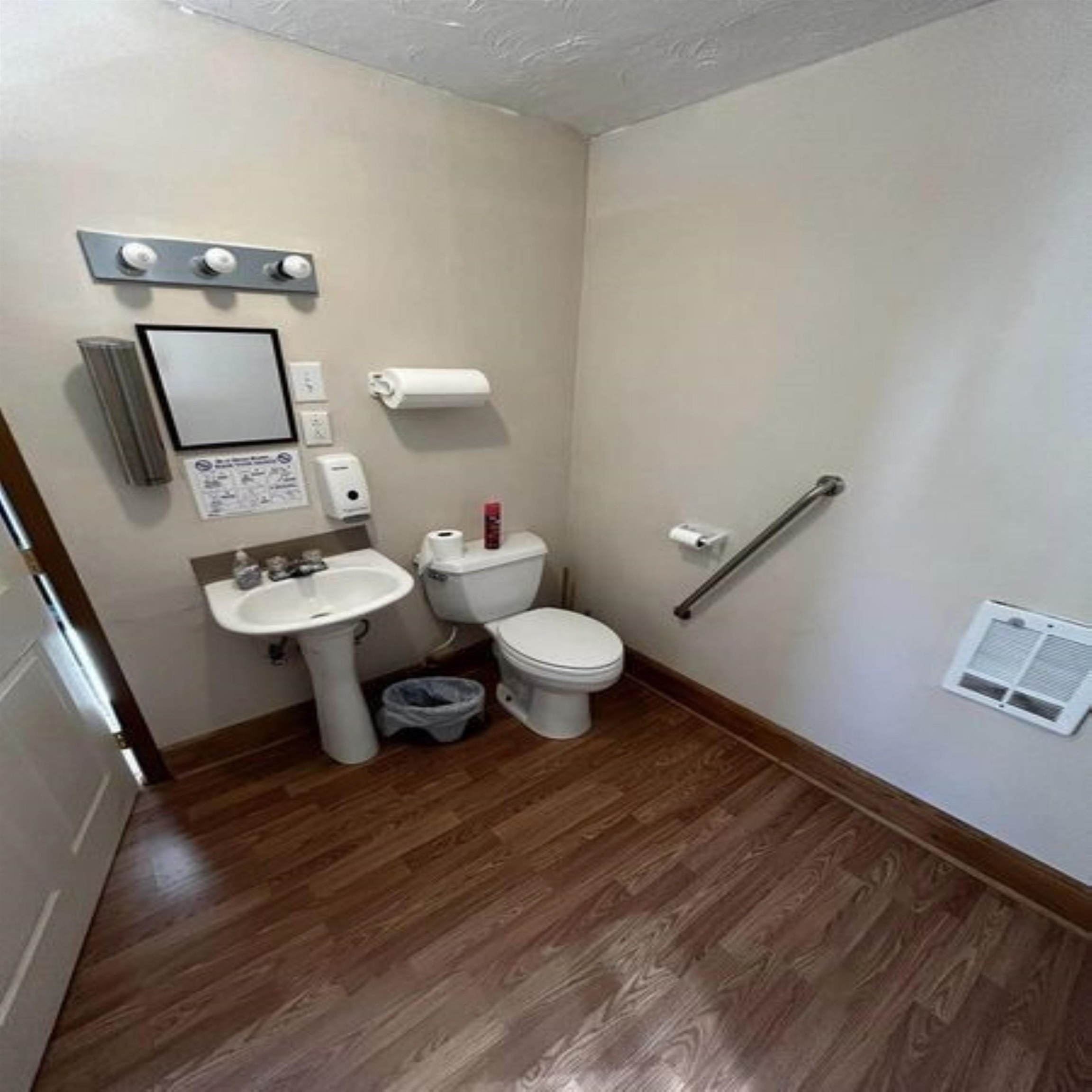 Gallery Image 7