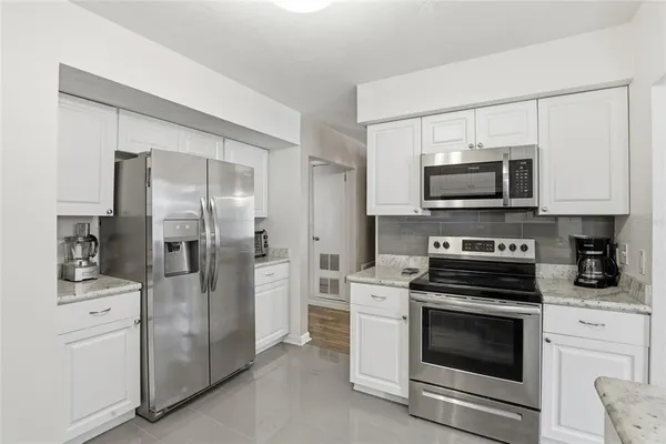 $399,900 | 3310 Northwest 28th Avenue, Gainesville, FL 32605