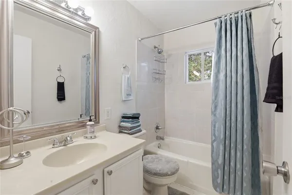 $399,900 | 3310 Northwest 28th Avenue, Gainesville, FL 32605