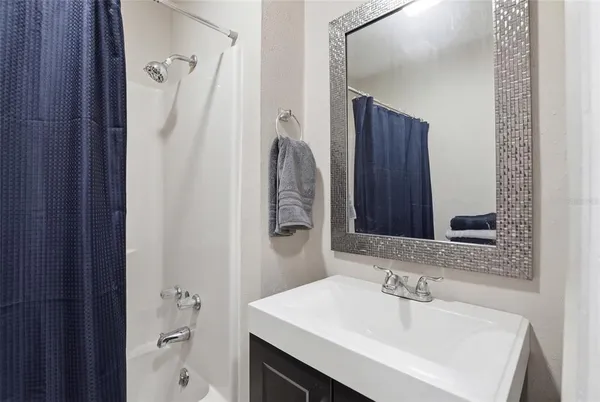 $399,900 | 3310 Northwest 28th Avenue, Gainesville, FL 32605