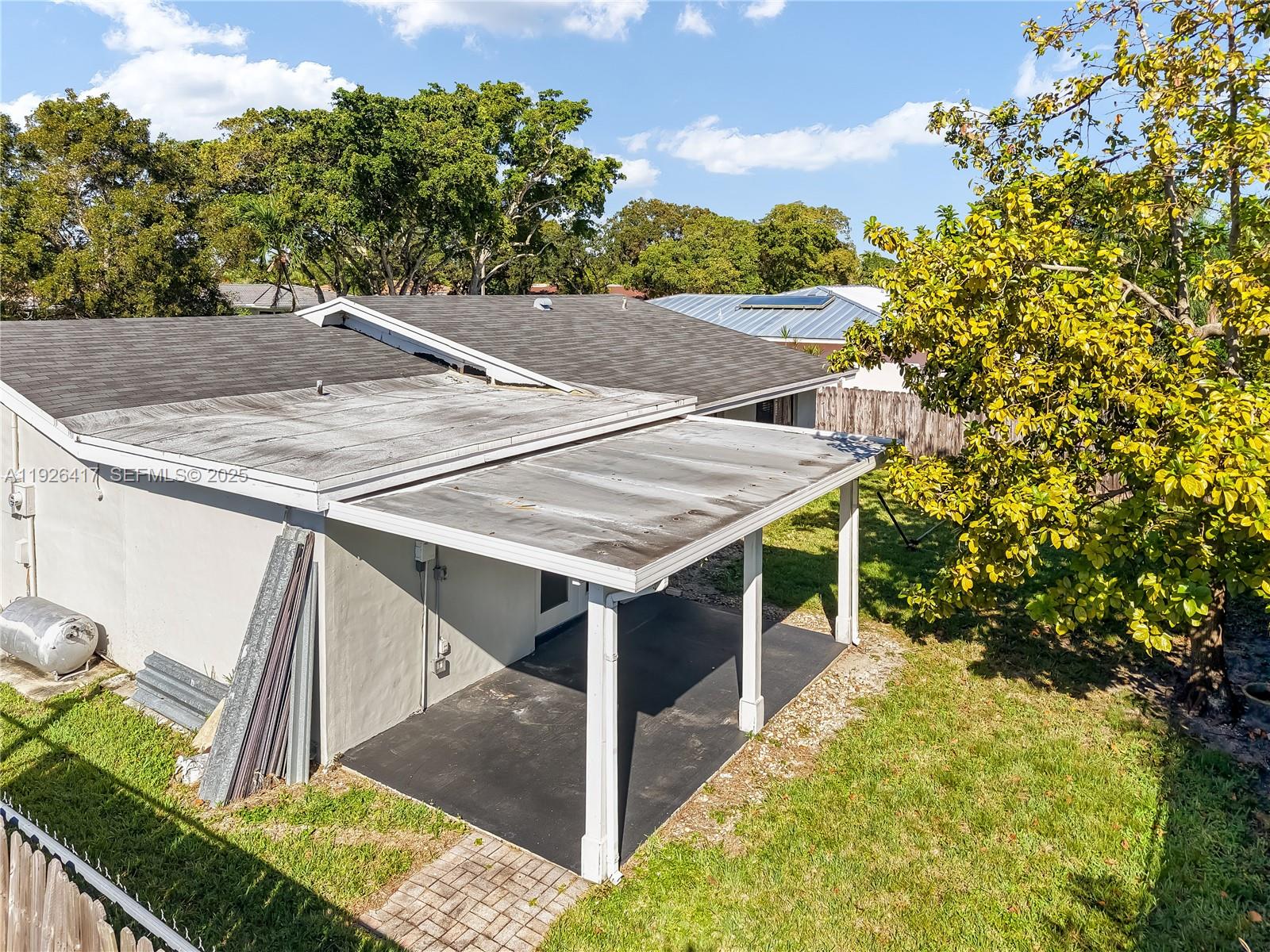 8172 Northwest 67th Avenue Tamarac, FL 33321 - Photo 41 of 44