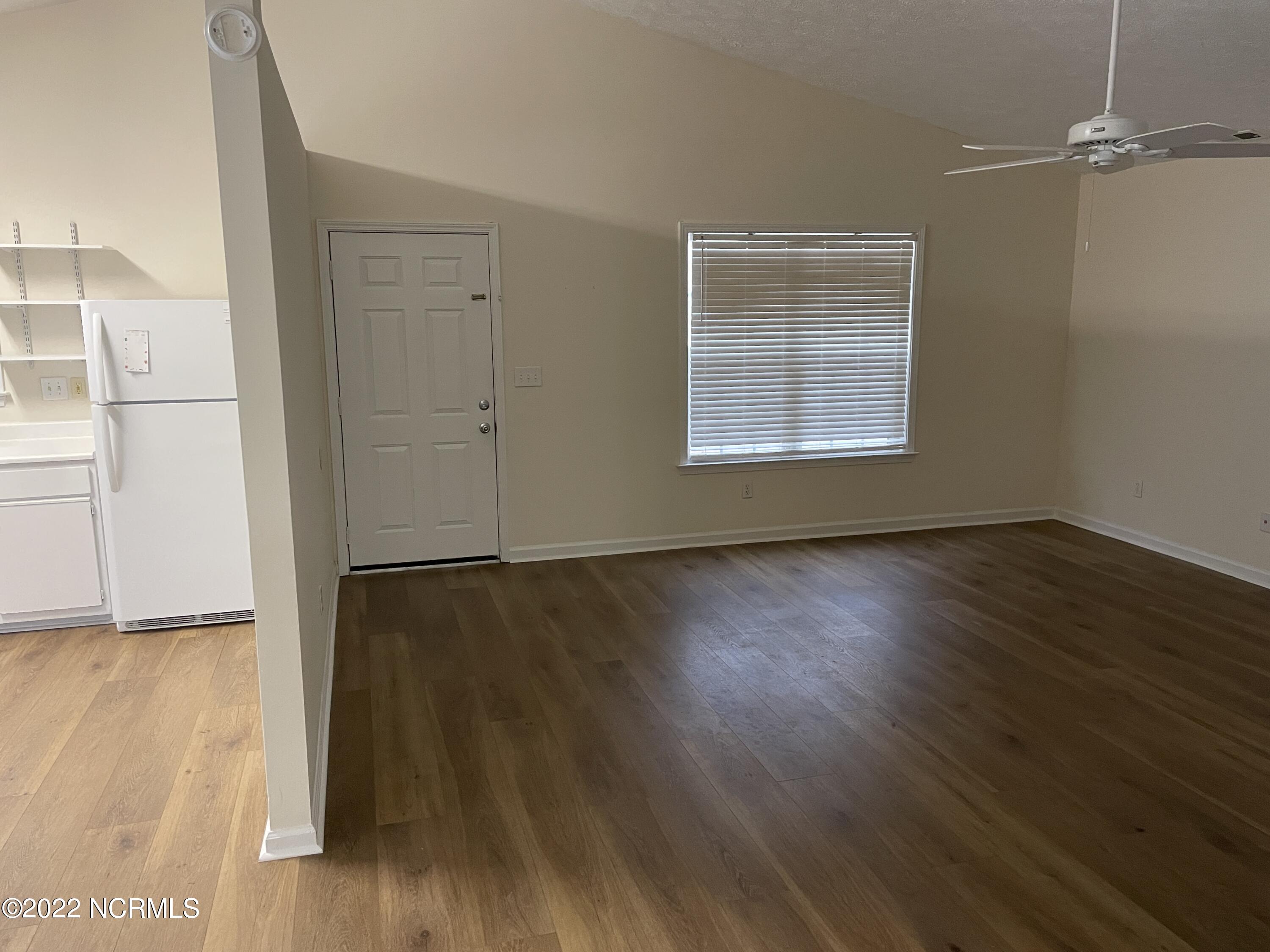 404 Beasley Road Wilmington, NC 28409 - Photo 3 of 11 IMG_8625