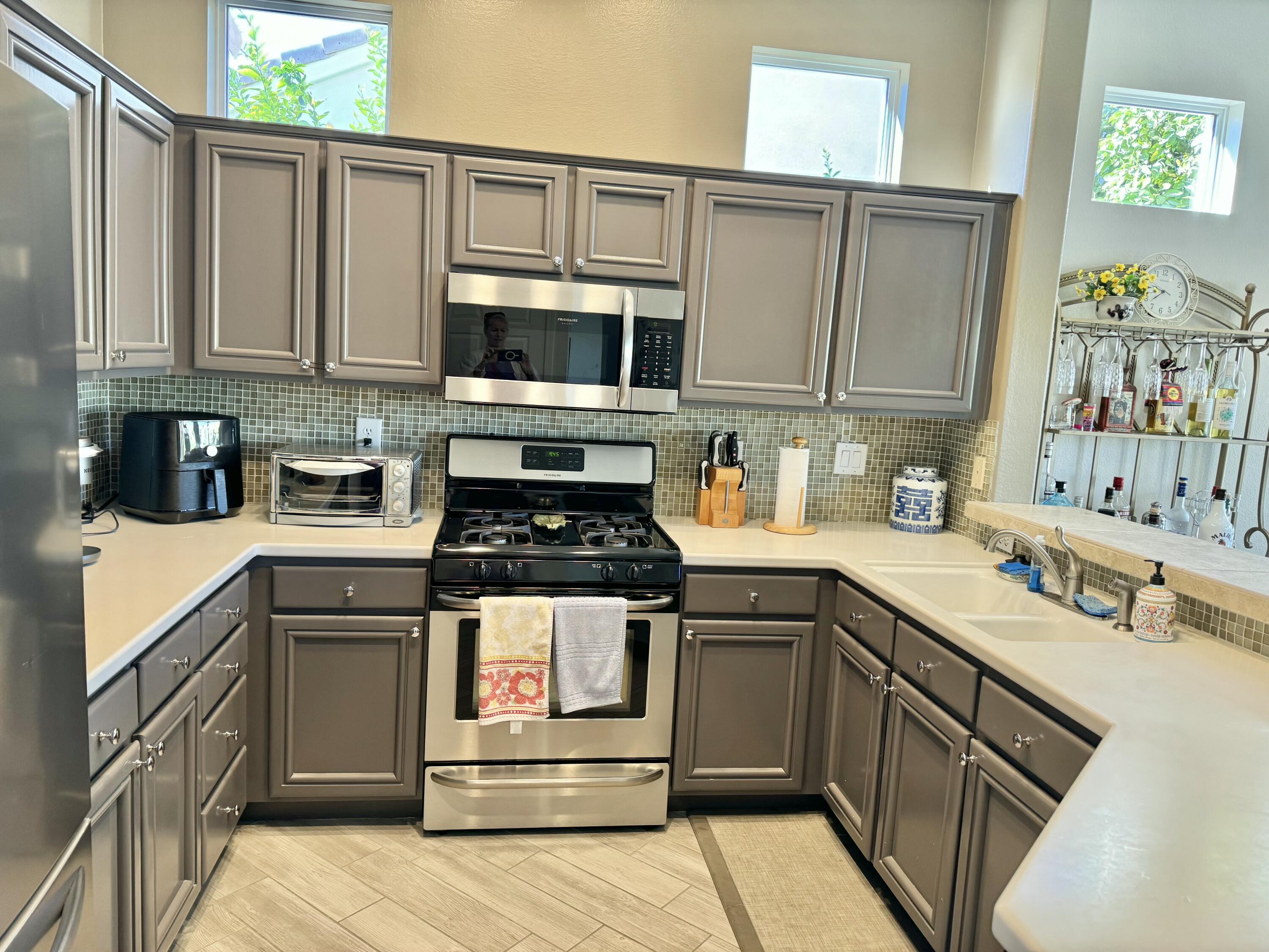 38071 Brandywine Avenue Palm Desert, CA 92211 - Photo 9 of 35 tempImageztN0cf