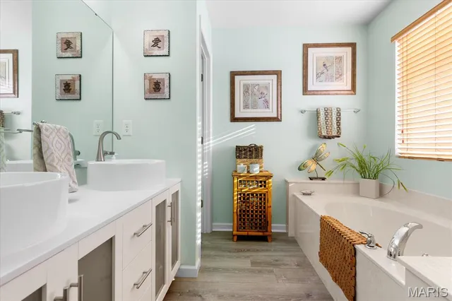 $269,500 | 332 Willott Square Drive, St. Peters, MO 63376