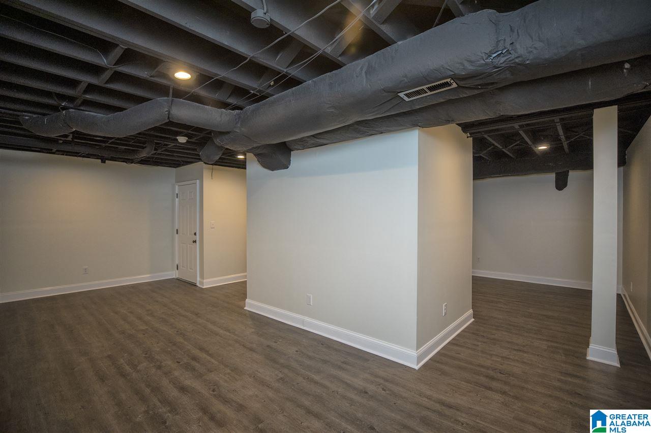 2244 Jacobs Road Vestavia Hills, AL 35216 - Photo 37 of 50 Gallery Image 37
