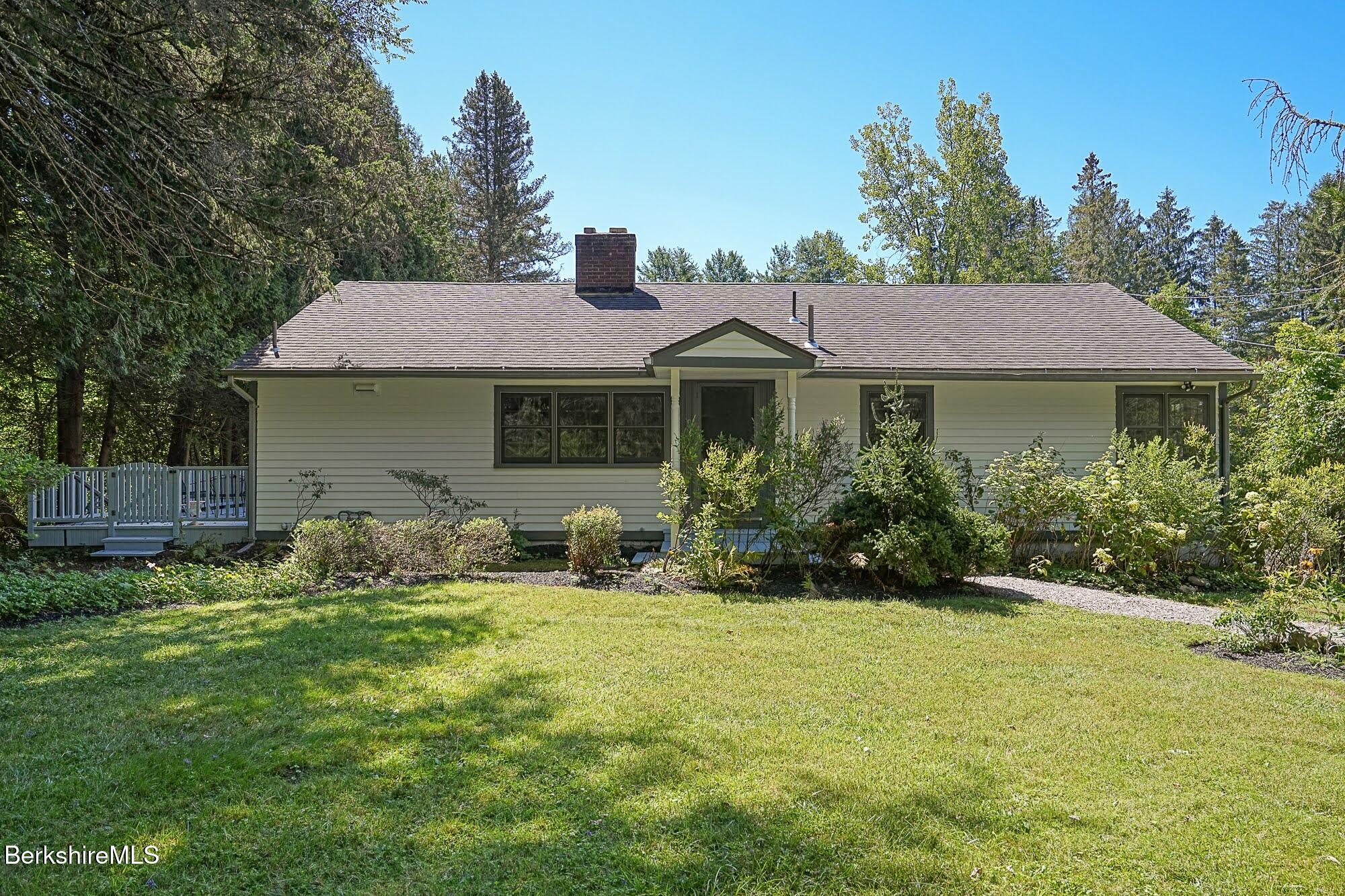 59 Hawthorne Street Stockbridge, MA 01240 - Photo 1 of 32 59 Hawthorne