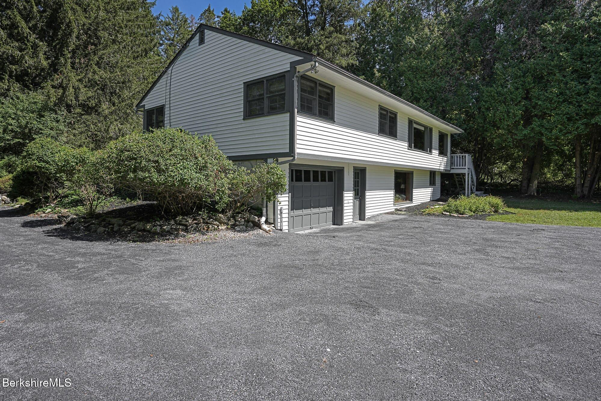 59 Hawthorne Street Stockbridge, MA 01240 - Photo 30 of 32 59 Hawthorne