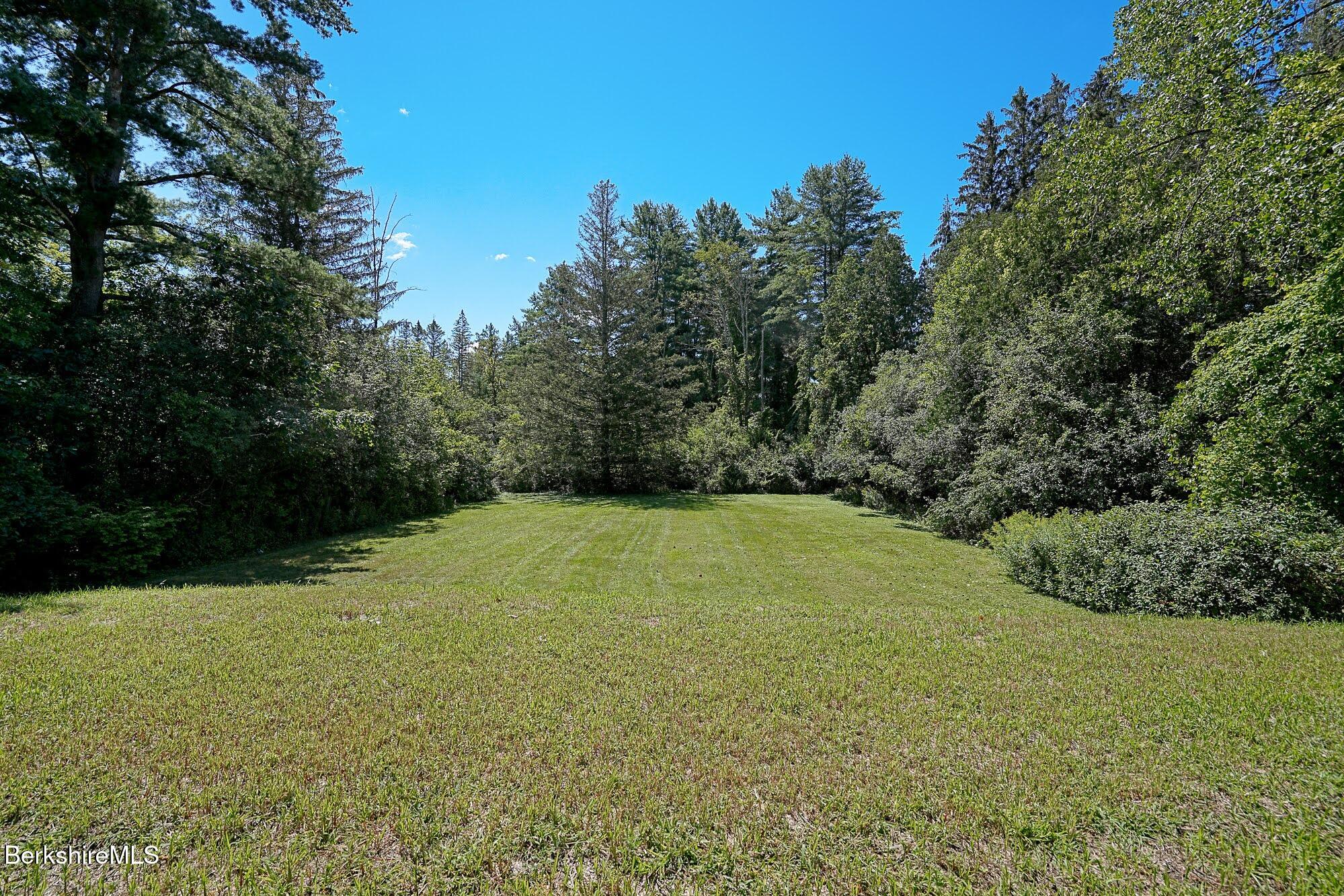 59 Hawthorne Street Stockbridge, MA 01240 - Photo 31 of 32 59 Hawthorne