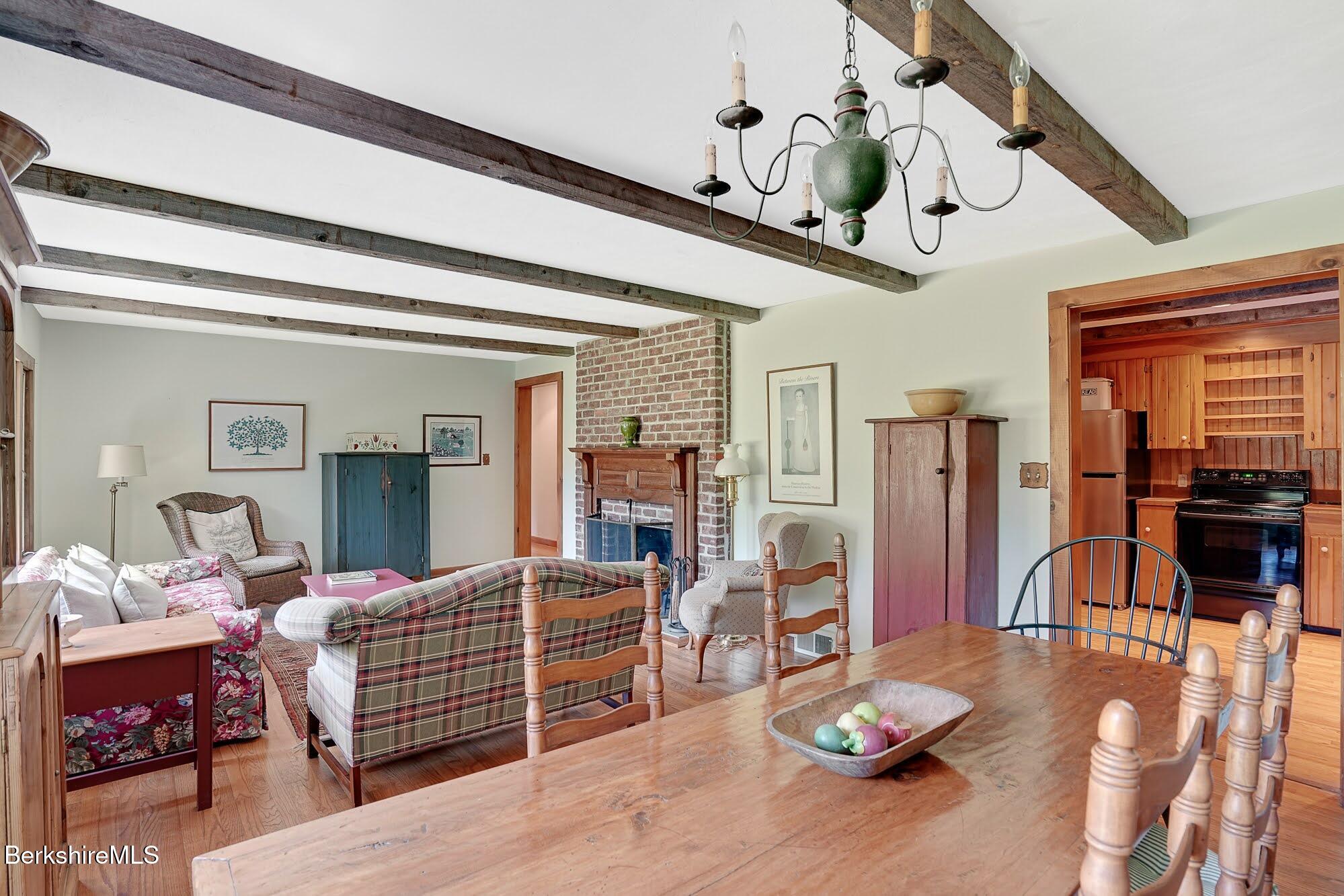 59 Hawthorne Street Stockbridge, MA 01240 - Photo 6 of 32 59 Hawthorne