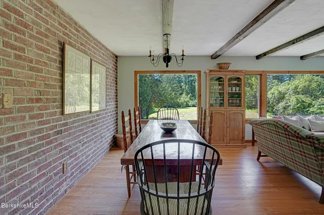 $587,500 | 59 Hawthorne Street, Stockbridge, MA 01240