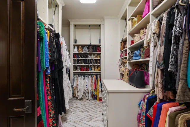 $2,850,000 | 5007 Cedar Creek Drive, Houston, TX 77056