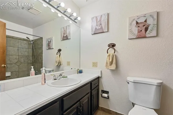 $320,000 | 903 Blue Lace Drive, Pueblo, CO 81001