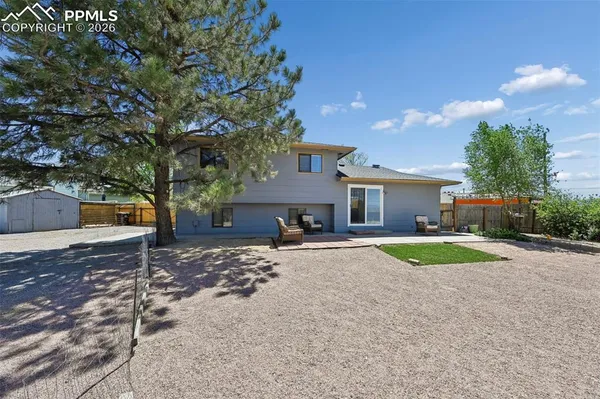 $320,000 | 903 Blue Lace Drive, Pueblo, CO 81001