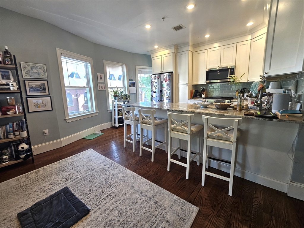 77 South Street, Unit 2 Boston, MA 02130 - Photo 5 of 20