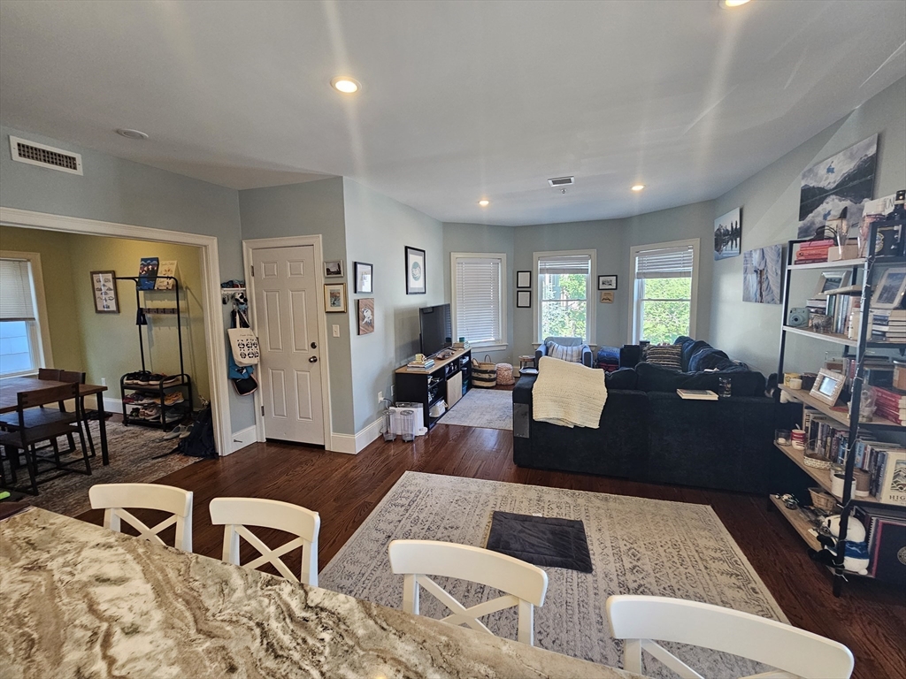 77 South Street, Unit 2 Boston, MA 02130 - Photo 7 of 20
