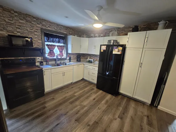 $151,900 | 112 South 2nd Street, Kiester, MN 56051
