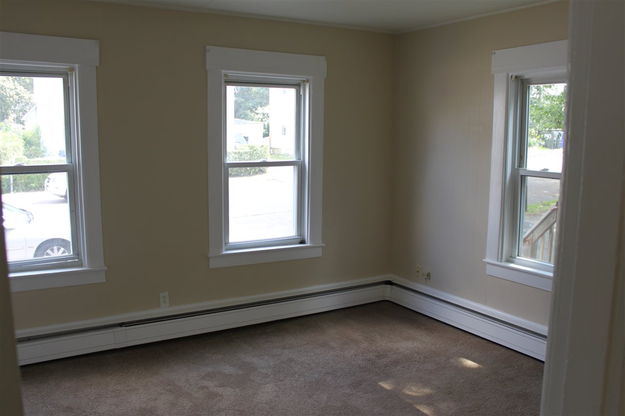131 3rd Street Manchester, NH 03102 - Photo 16 of 20 Gallery Image 16